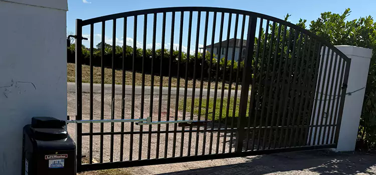 Driveway Fence Repair Benton